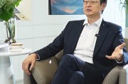 广东3消息！杜锋获男篮名宿力挺，麦考尔暂时离队，拉科迎首秀